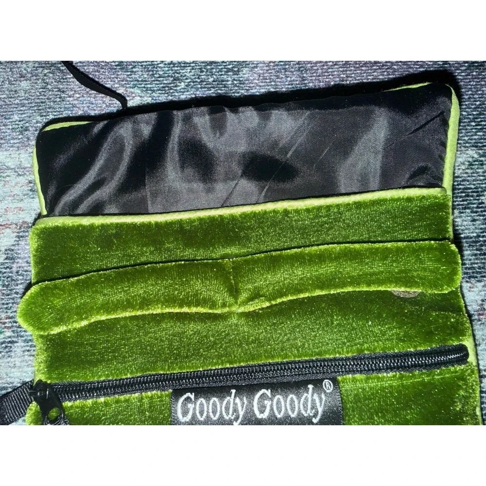 Goody Goody California Travel Jewelry Roll Organizer Embroidered Floral Velvet